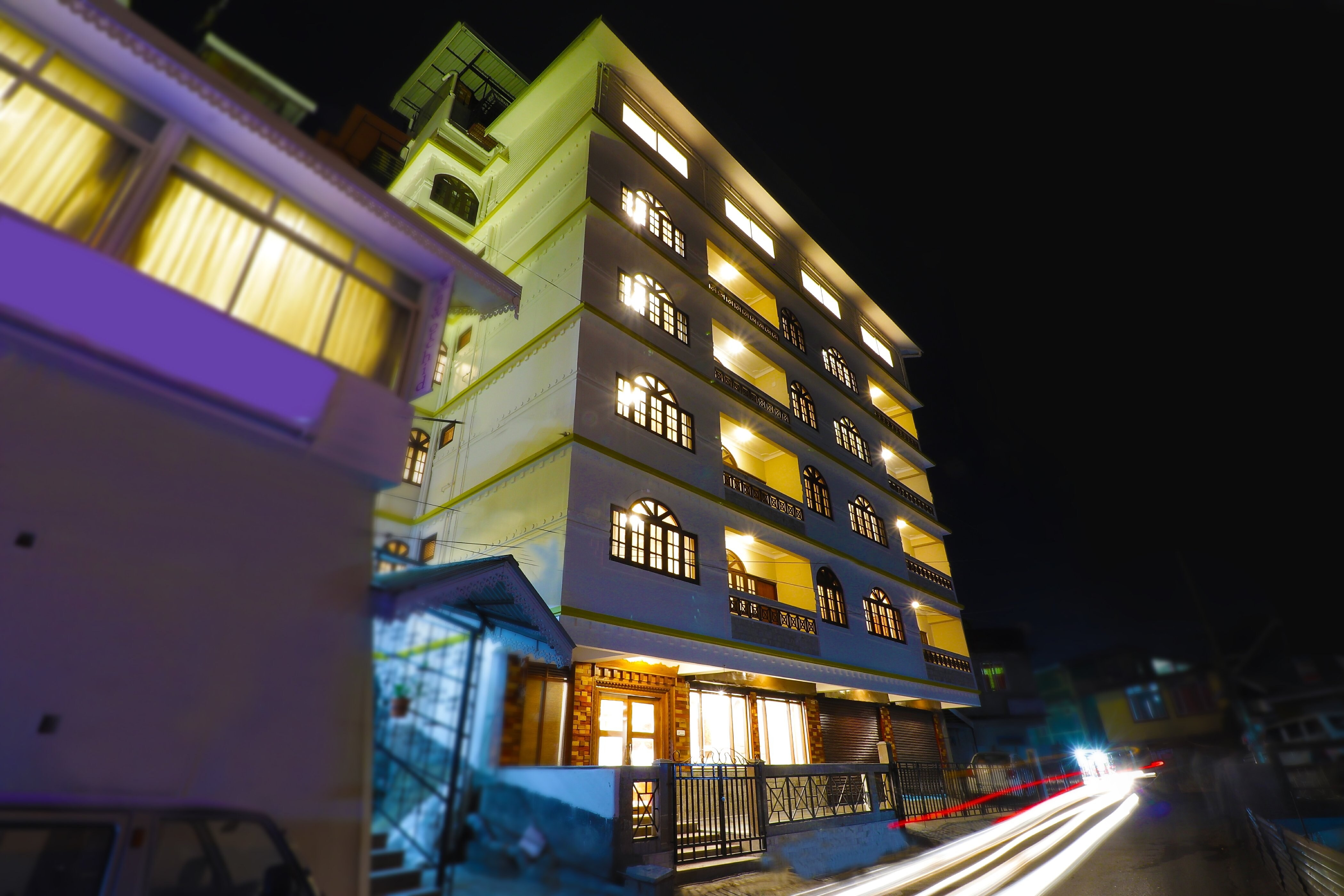 DENZONG SHANGRILA LORDS INN GANGTOK